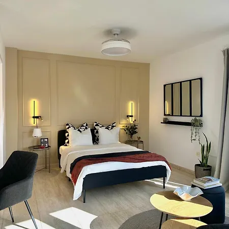 Capital Apartment